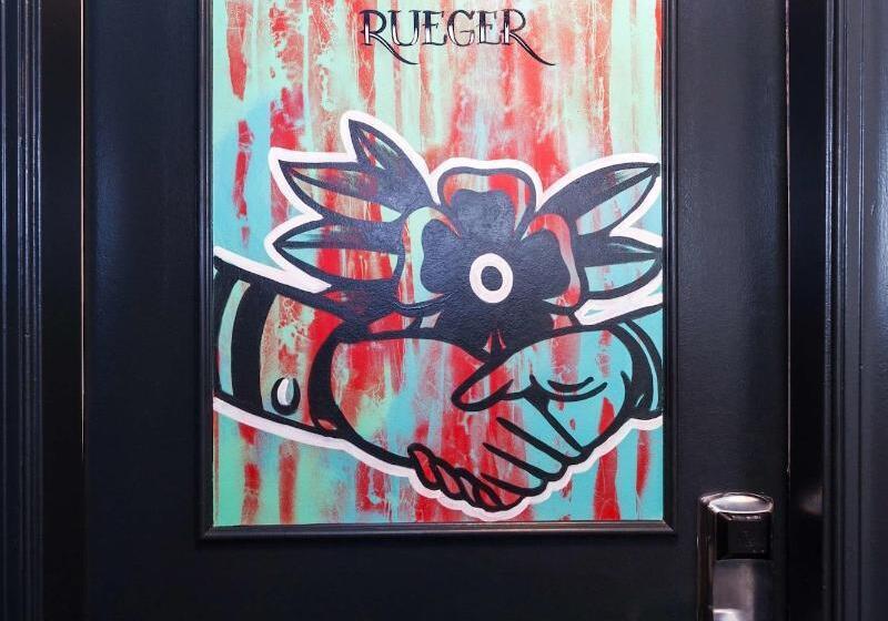 בית מלון כפרי The Commonwealth