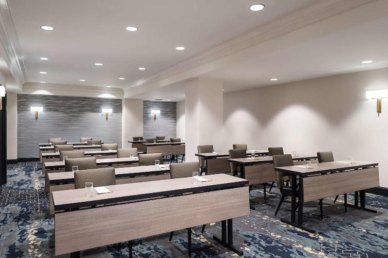 בית מלון כפרי The Commonwealth