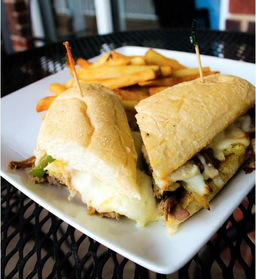 호텔 Comstock Inn & Conference Center