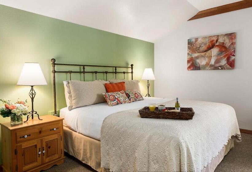 فندق The La Conner Inn