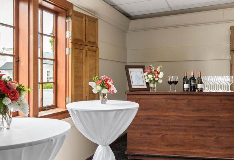 فندق The La Conner Inn