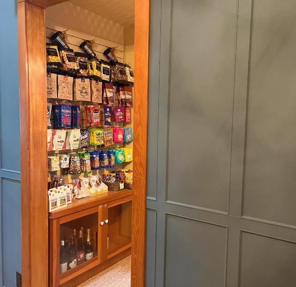 فندق The La Conner Inn