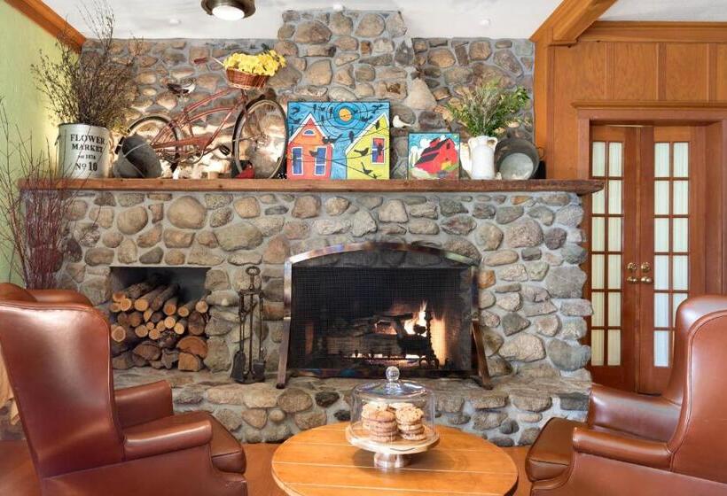 فندق The La Conner Inn