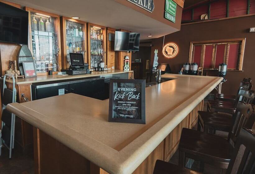 فندق Wildwood Lodge