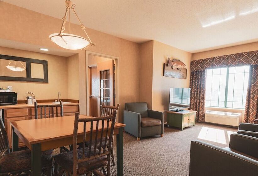 فندق Wildwood Lodge