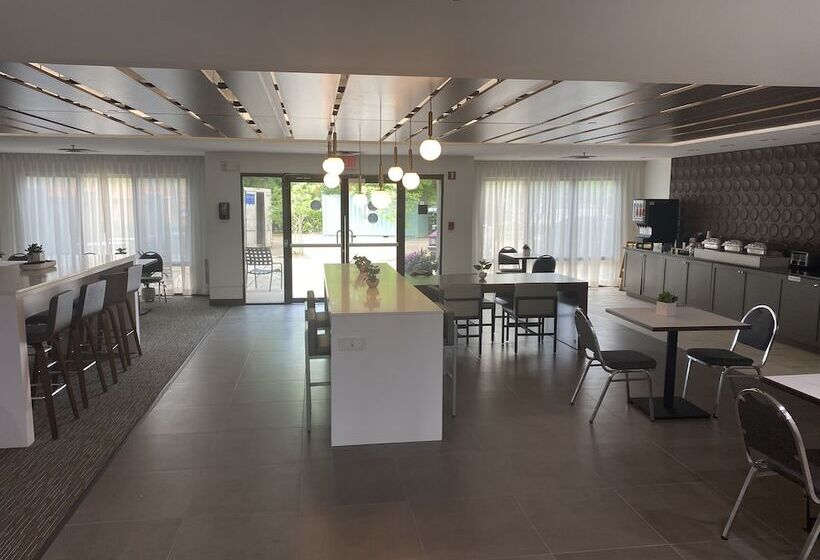 فندق Wingate By Wyndham Jackson Ridgeland