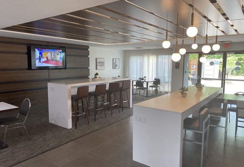 فندق Wingate By Wyndham Jackson Ridgeland