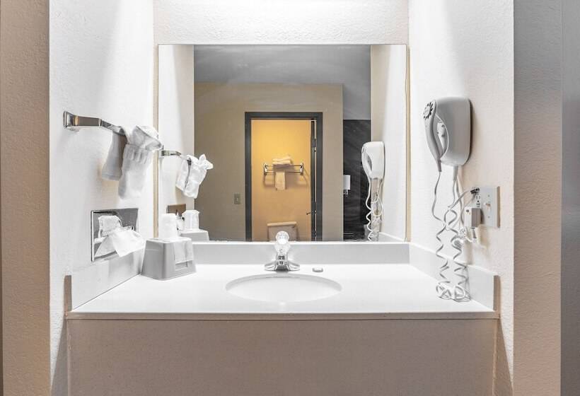 Motel 6 Tulsa, Ok Airport