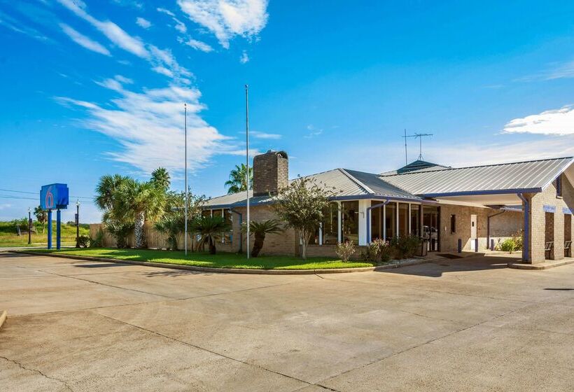 Motel 6 Freeport, Tx