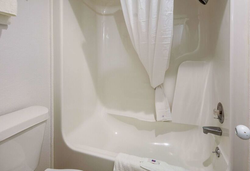 Motel 6 Freeport, Tx