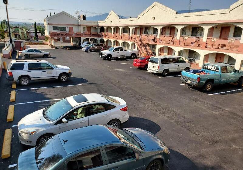 モーテル Night Inn