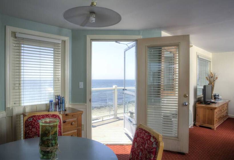 モーテル The Corsair & Cross Rip Oceanfront