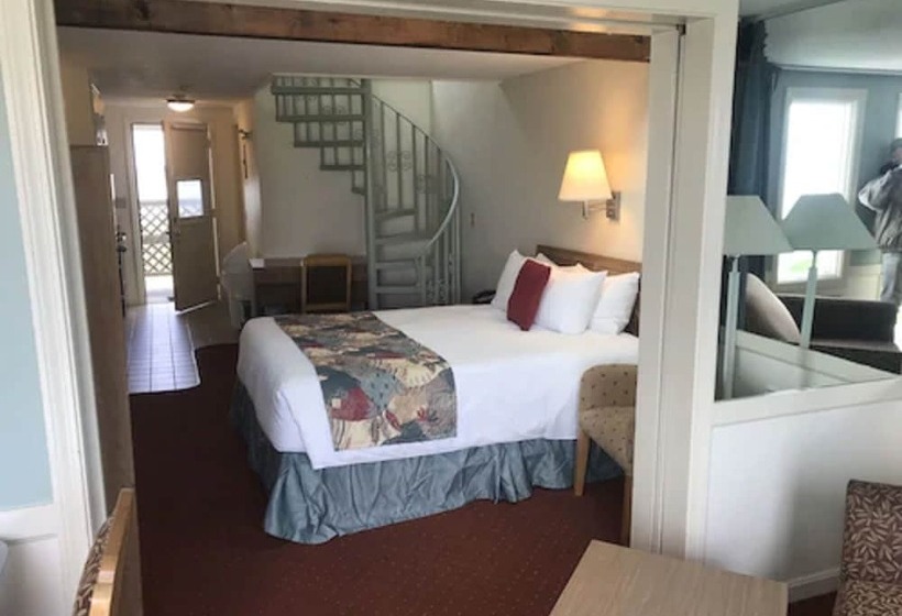 モーテル The Corsair & Cross Rip Oceanfront