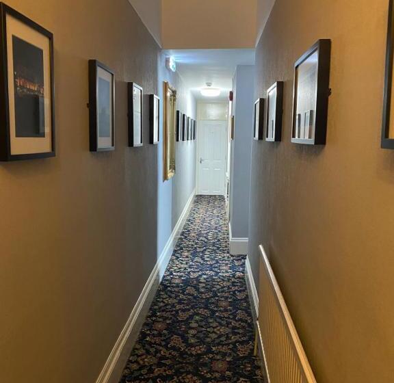 住宿加早餐  Waverley Park Lodge