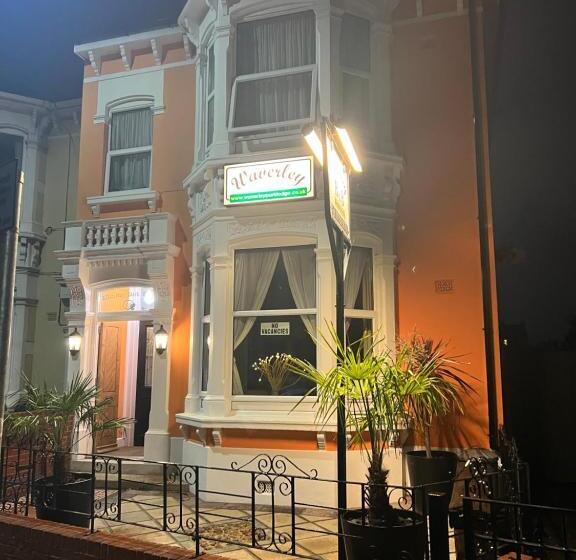 住宿加早餐  Waverley Park Lodge