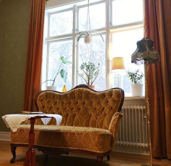 Disponentparken Café Och Bed & Breakfast