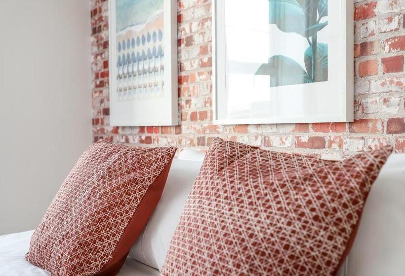 Executive Apartments