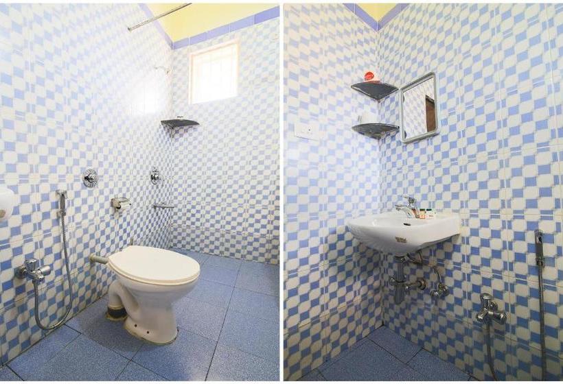 בית מלון כפרי Oyo 22847 Lobo S Guest House