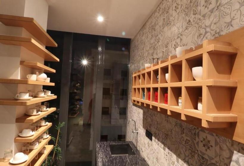 فندق The Vern At Blvd