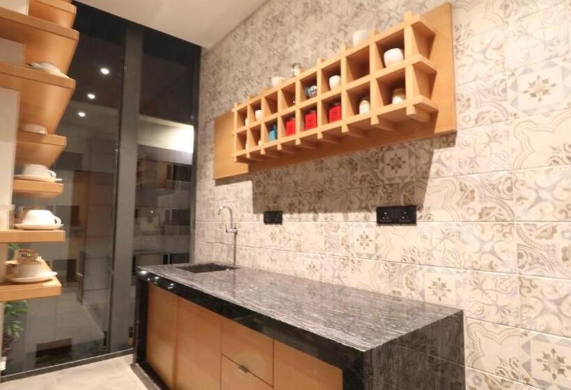 فندق The Vern At Blvd