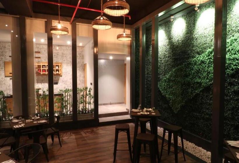 فندق The Vern At Blvd