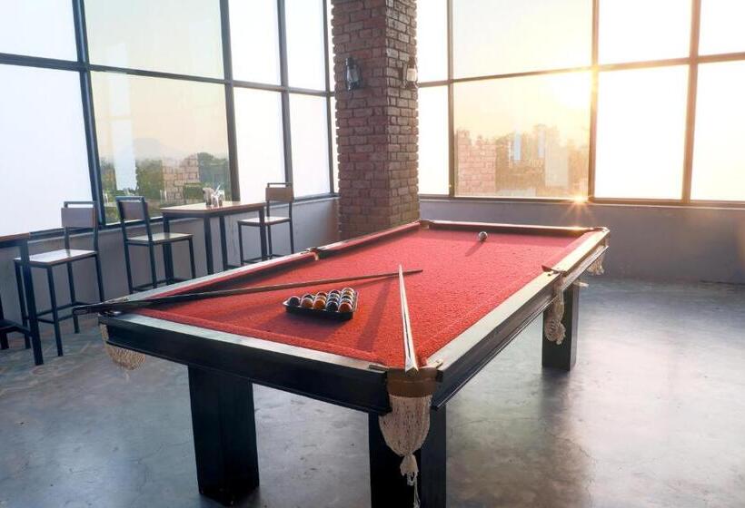 فندق The Vern At Blvd