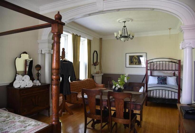 פנסיון Auberge De La Visitation