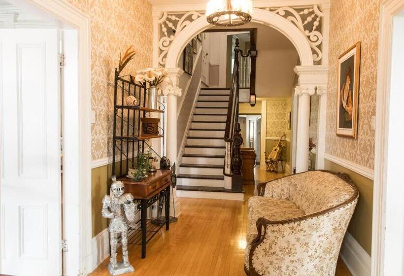 פנסיון Auberge De La Visitation