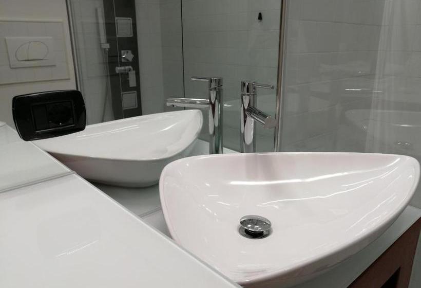 Пансион Carducci Apartment   The V Collection