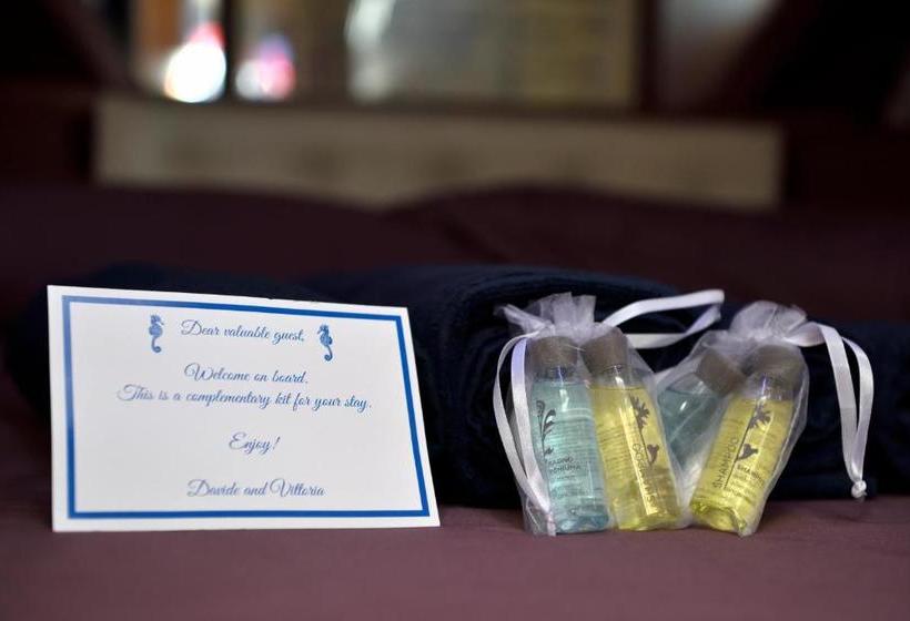 Пансион Carducci Apartment   The V Collection