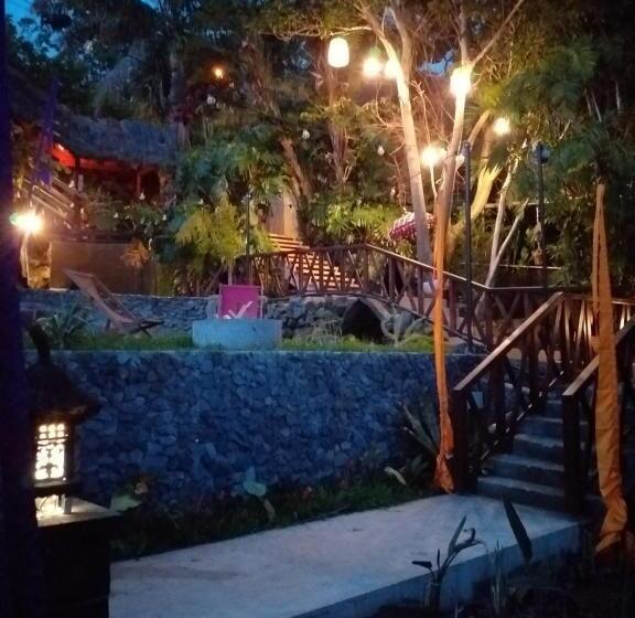 膳宿费 Dazk Golden Estate