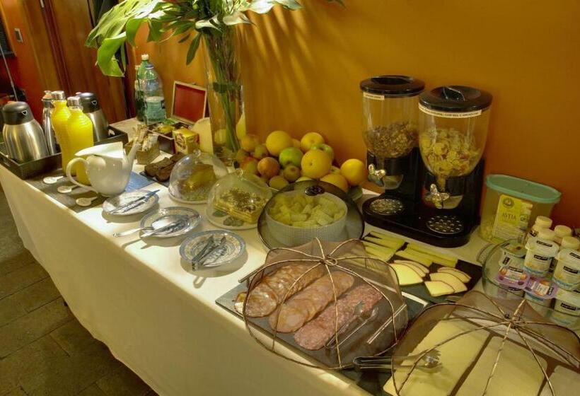 膳宿费 Dazk Golden Estate