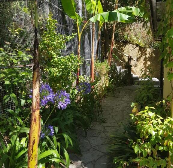 膳宿费 Dazk Golden Estate