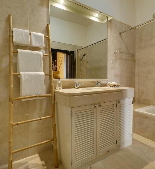 膳宿费 Dazk Golden Estate