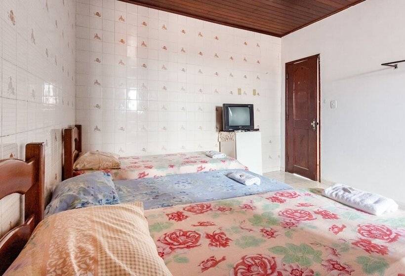 بنسيون Pousada Ilha Encantada