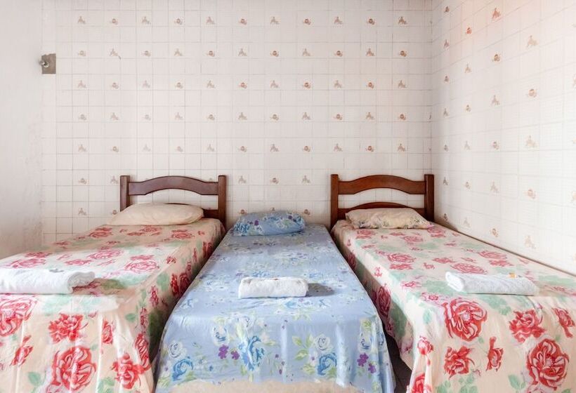 بنسيون Pousada Ilha Encantada