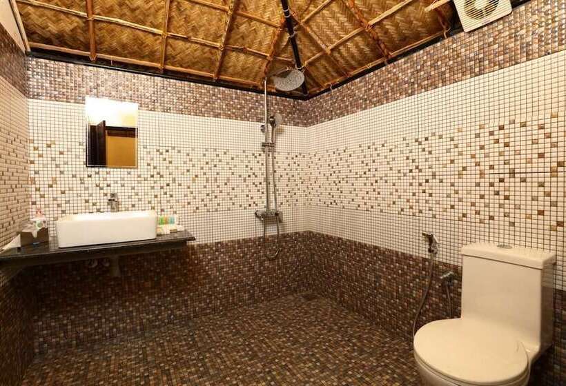 استراحتگاه Shady Shores