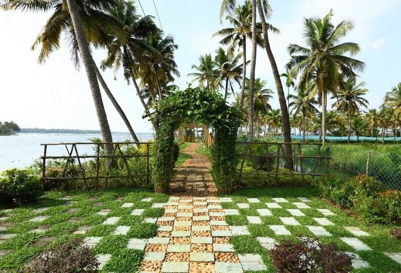 استراحتگاه Shady Shores