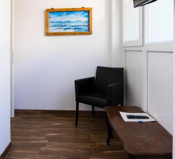 هاستل Sobe Argo Izola