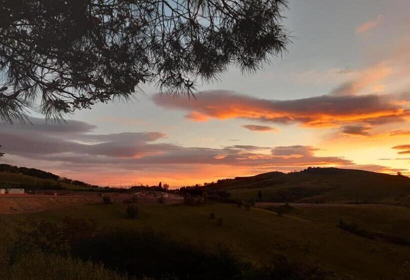 تختخواب و صبحانه Podere San Francesco