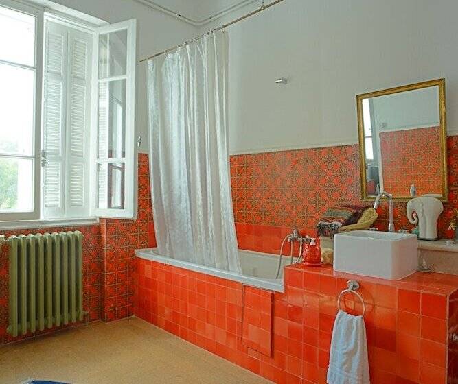 تختخواب و صبحانه Villa Les Palmes