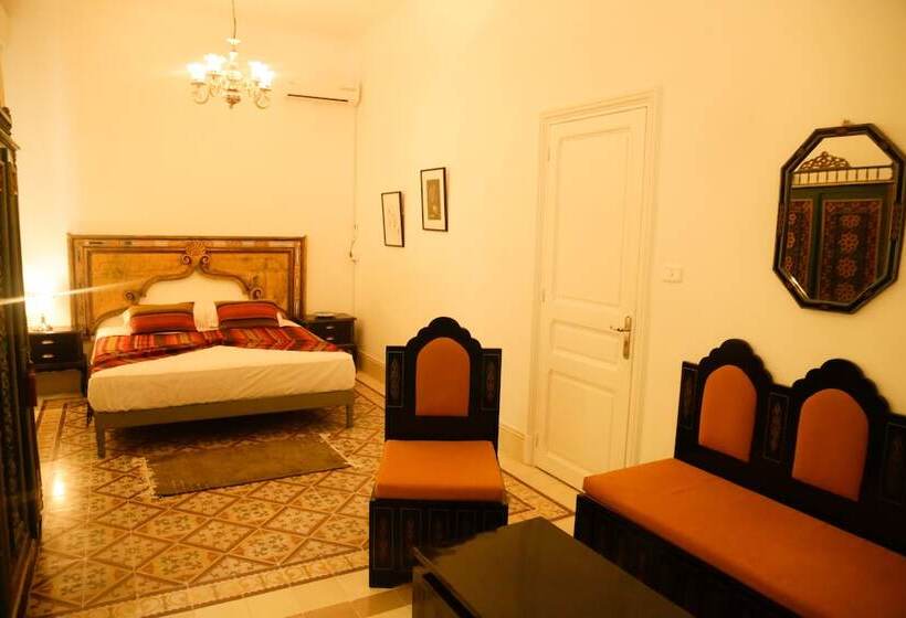 تختخواب و صبحانه Villa Les Palmes