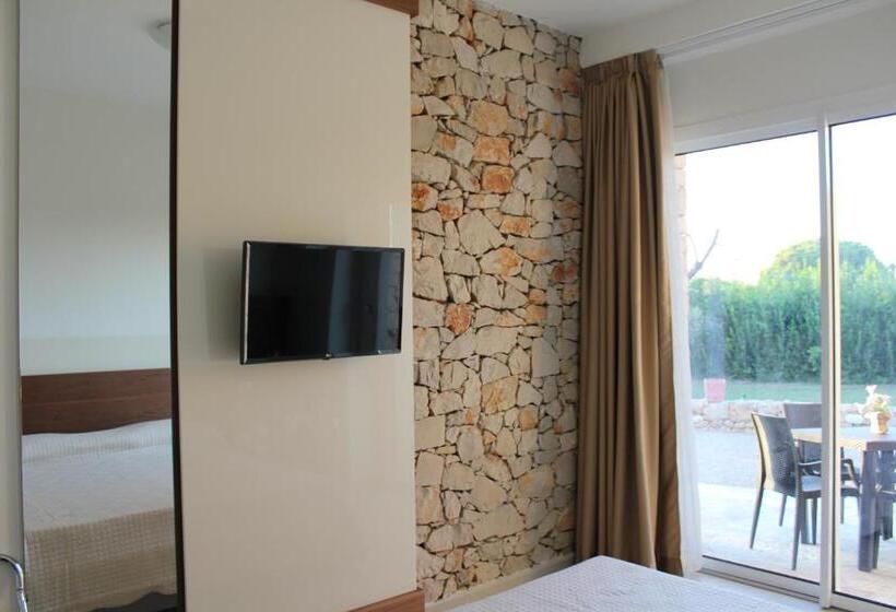 مبيت وإفطار Villa Minerva Family Relais