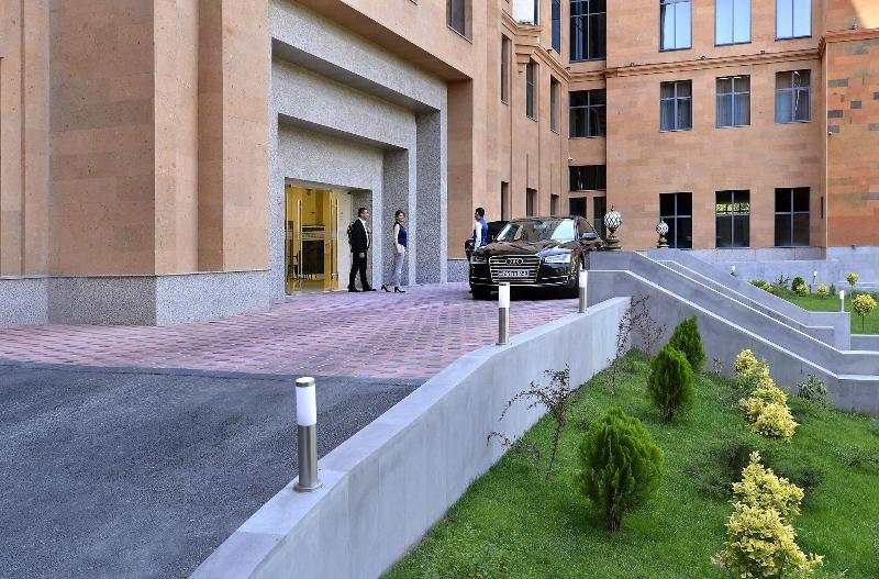 Ani Grand Hotel Yerevan