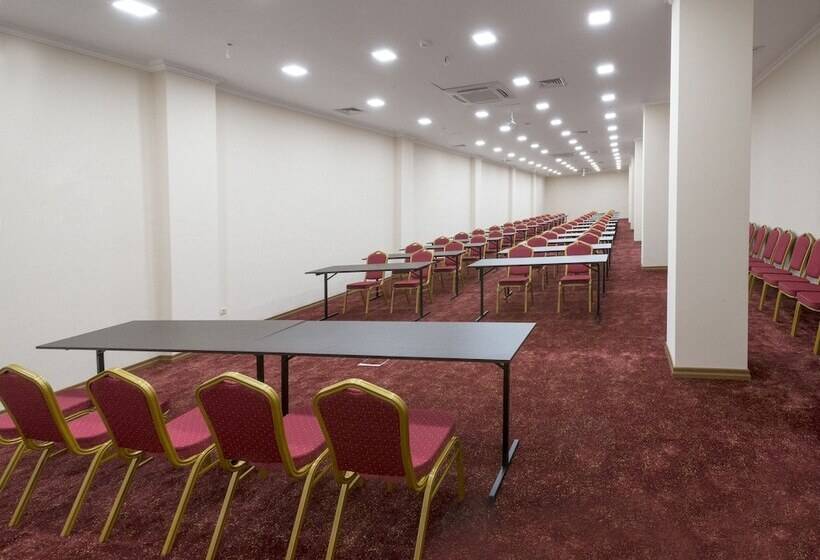 Ani Grand Hotel Yerevan