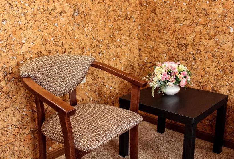 هتل Complex Oktyabrskiy