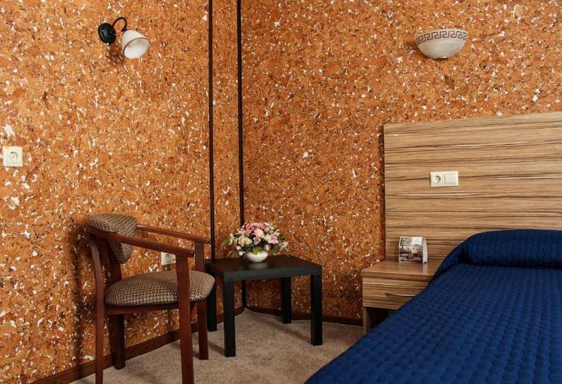 هتل Complex Oktyabrskiy