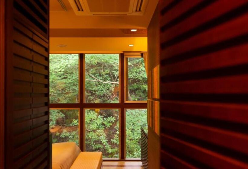 호텔 Gendairakuen Isehara