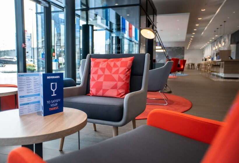 Отель Holiday Inn Express   Aarburg   Oftringen, An Ihg