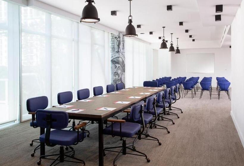 فندق Indigo Miami Brickell By Ihg